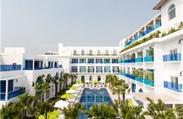 Ấn tượng resort sang trọng kiểu Santorini đầu tiên tại Đà Nẵng